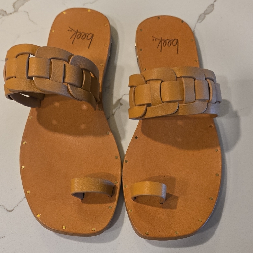 NEW Beek Tan Leather Sandals